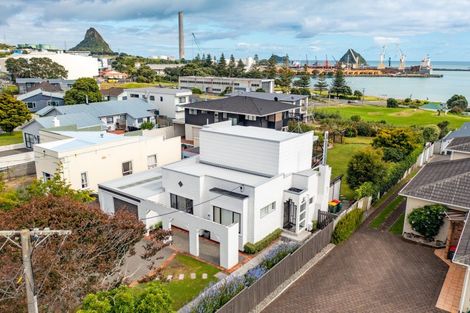 Photo of property in 84 Whiteley Street, Moturoa, New Plymouth, 4310