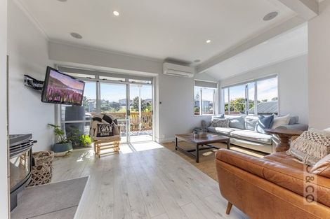 Photo of property in 7 Norglen Lane, Riverhead, 0820