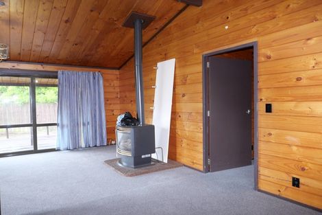 Photo of property in 7 Nugget Grove, Raumati Beach, Paraparaumu, 5032