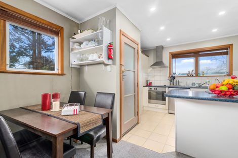 Photo of property in 6 La Trobe Place, Utuhina, Rotorua, 3015