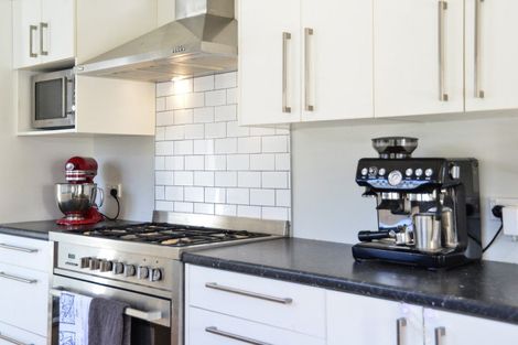 Photo of property in 24 Bretton Terrace, Hillcrest, Hamilton, 3216