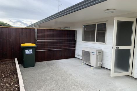 Photo of property in 6 Villa Grove, Paraparaumu, 5032