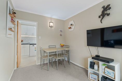 Photo of property in 81b Collier Avenue, Karori, Wellington, 6012