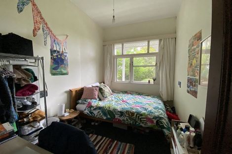 Photo of property in 74 Fairlie Terrace, Kelburn, Wellington, 6021