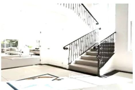 Photo of property in 11a Gerwyn Place, Pakuranga Heights, Auckland, 2010