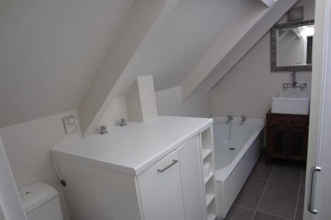 Photo of property in 10/12 Shrewsbury Street, Merivale, Christchurch, 8014