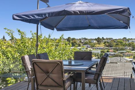 Photo of property in 19b Bellevue Road, Brookfield, Tauranga, 3110