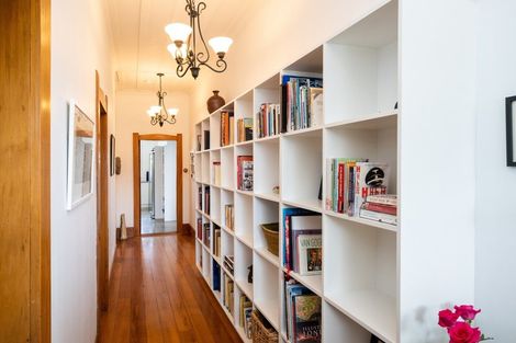 Photo of property in 15 Old Ferry Road, Clive, 4102