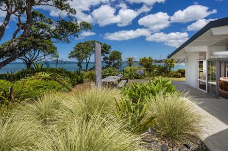 Photo of property in 62 Sharon Road, Waiake, Auckland, 0630