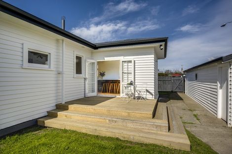 Photo of property in 511 Jervois Street, Mayfair, Hastings, 4122