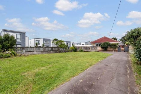 Photo of property in 186 Rangatira Road, Beach Haven, Auckland, 0626