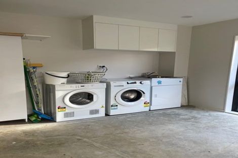 Photo of property in 12 Han Court, Glen Eden, Auckland, 0602