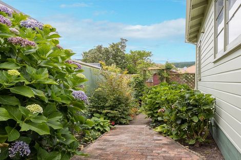 Photo of property in 36 Raroa Place, Pukerua Bay, 5026
