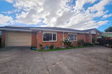 Photo of property in 3/331 Massey Road, Mangere East, Auckland, 2024
