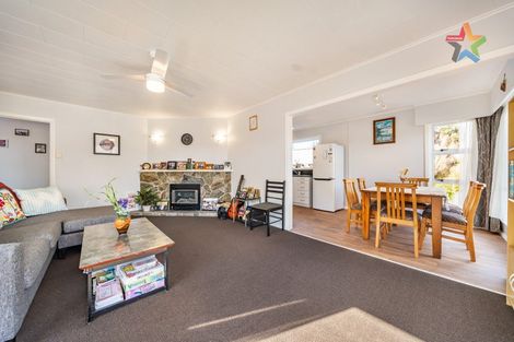 Photo of property in 75 Petrie Street, Wainuiomata, Lower Hutt, 5014