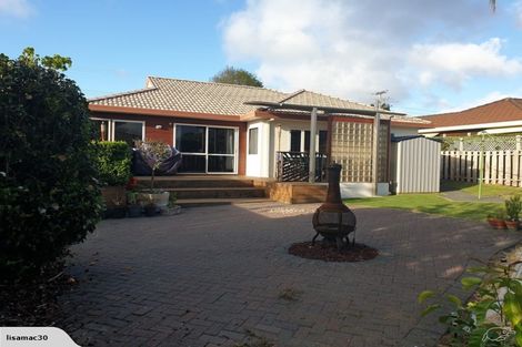 Photo of property in 16 Williams Road, Hobsonville, Auckland, 0618