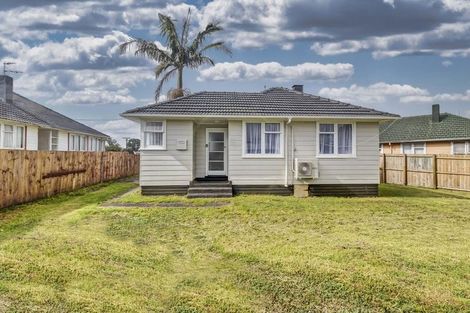 Photo of property in 14 Matamata Place, Otara, Auckland, 2023