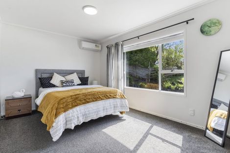 Photo of property in 2/51a Target Road, Totara Vale, Auckland, 0629