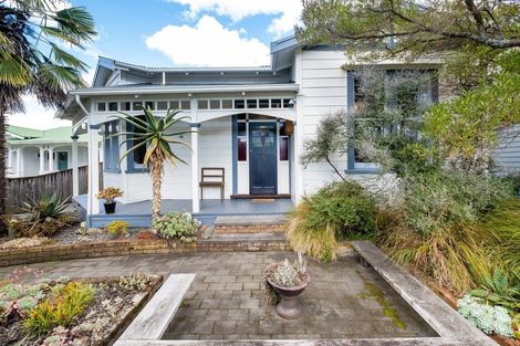 Photo of property in 14 Mcdonald Street, Napier South, Napier, 4110