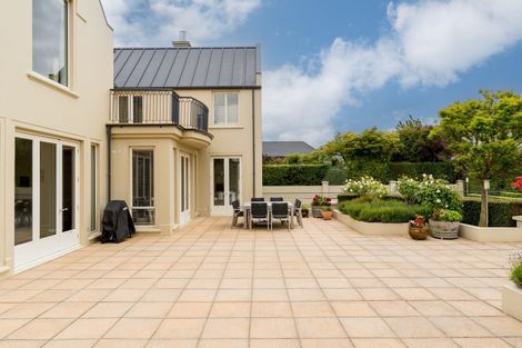 Photo of property in 17 Granville Terrace, Belleknowes, Dunedin, 9011