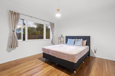 Photo of property in 77 West Harbour Drive, West Harbour, Auckland, 0618