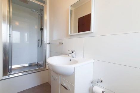 Photo of property in 2/35 Salisbury Road, Birkdale, Auckland, 0626