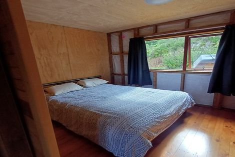 Photo of property in 7116 Kenepuru Road, Raetihi, Picton, 7282