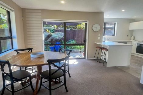 Photo of property in 2/9 Campbell Street, Sumner, Christchurch, 8081