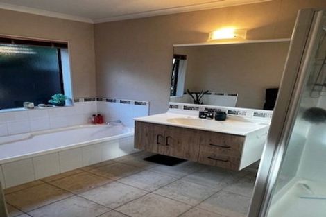 Photo of property in 27 Kinloch Drive, Bethlehem, Tauranga, 3110