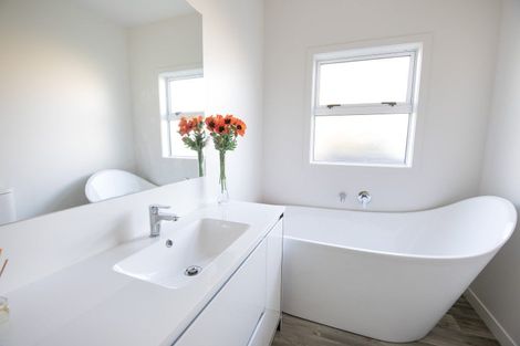 Photo of property in 300a Kennedy Road, Onekawa, Napier, 4110