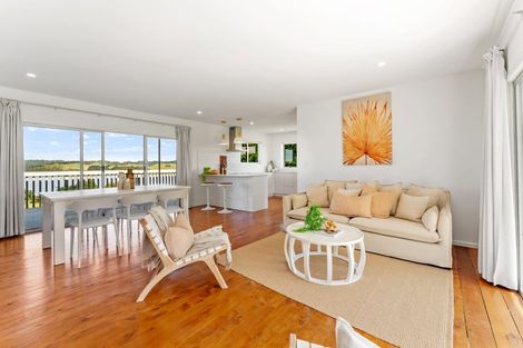 Photo of property in 109 Dawson Road, Snells Beach, Warkworth, 0982