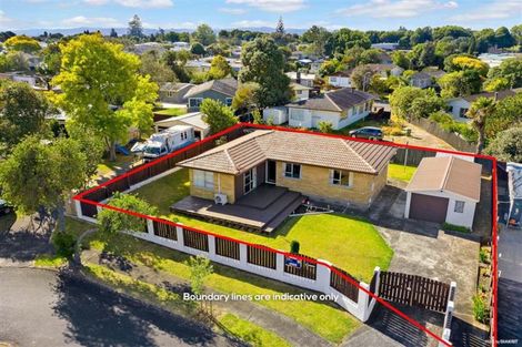 Photo of property in 17 Helms Place, Manurewa, Auckland, 2102