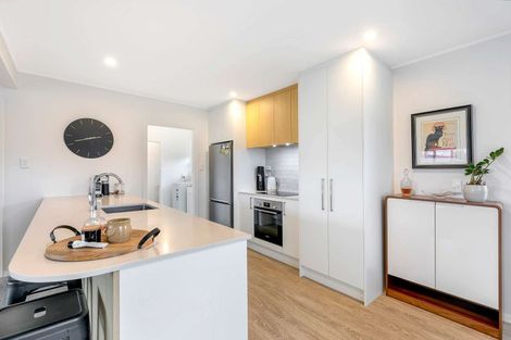 Photo of property in 19 Horton Place, Avondale, Christchurch, 8061