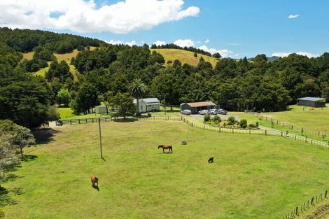 Photo of property in 482 Millbrook Road, Waipu, 0582