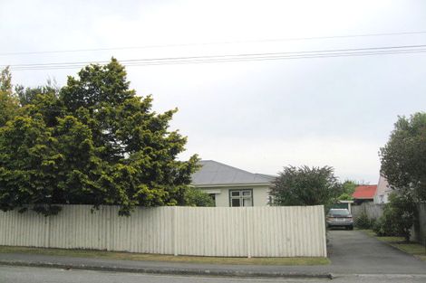 Photo of property in 9 Mcfaddens Road, St Albans, Christchurch, 8052