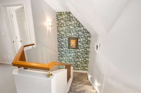 Photo of property in 6 Tupara Crescent, Kawaha Point, Rotorua, 3010