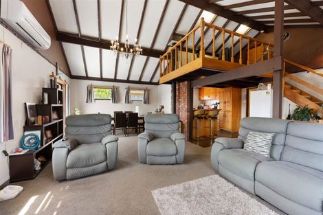 Photo of property in 2/10 Wilford Street, Wallaceville, Upper Hutt, 5018