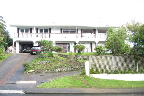 Photo of property in 10 Mcmillan Place, Mellons Bay, Auckland, 2014