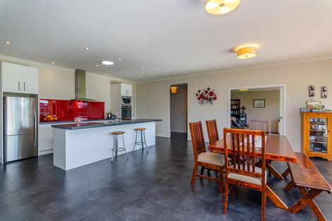 Photo of property in 1 Mill Grove, Carterton, 5713