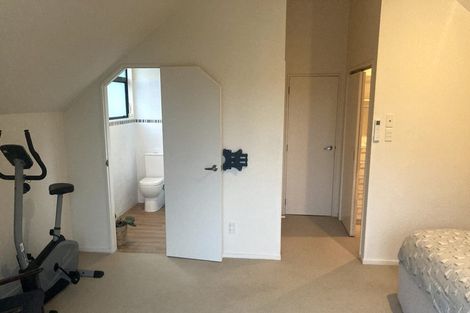 Photo of property in 1/3 Inga Road, Milford, Auckland, 0620