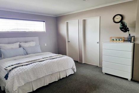 Photo of property in 21 Cambrian Street, Churton Park, Wellington, 6037