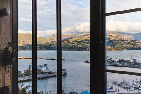 Photo of property in 15 Dudley Road, Lyttelton, 8082