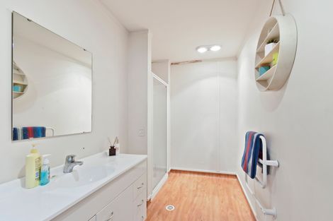 Photo of property in 6/11 Jack Conway Avenue, Manukau, Auckland, 2104