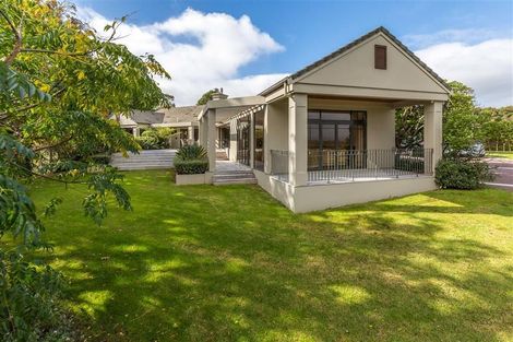 Photo of property in 312 Upper Harbour Drive, Greenhithe, Auckland, 0632