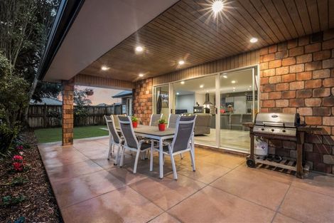 Photo of property in 31 Thomas Moore Place, Pukekohe, 2120