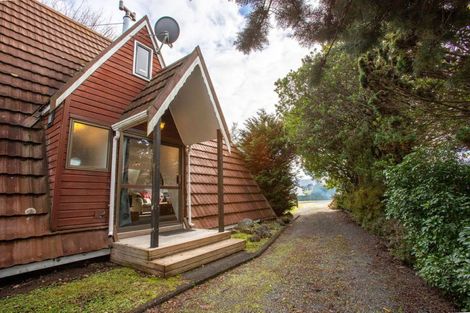 Photo of property in 9 Moore Street, Ohakune, 4625