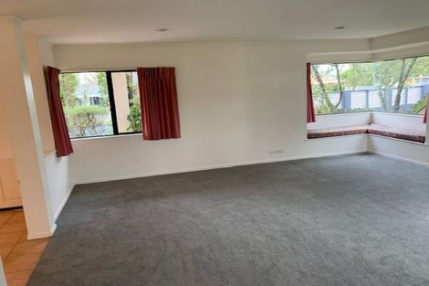 Photo of property in 59 Matterhorn Crescent, Northpark, Auckland, 2013