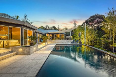 Photo of property in 138-140 Onetaunga Road, Chatswood, Auckland, 0626