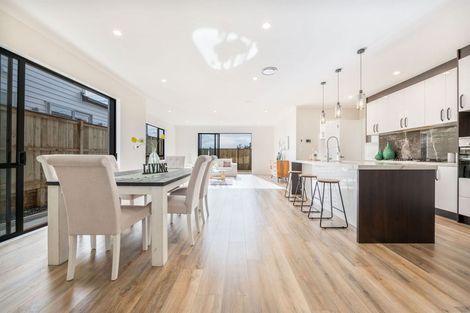 Photo of property in 94 Tir Conaill Avenue, Flat Bush, Auckland, 2019