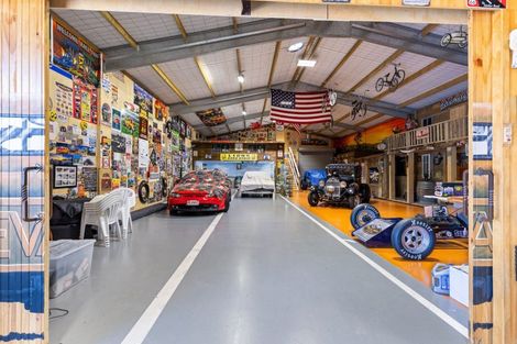 Photo of property in 456 Stoney Creek Road, Kelvin Grove, Palmerston North, 4470